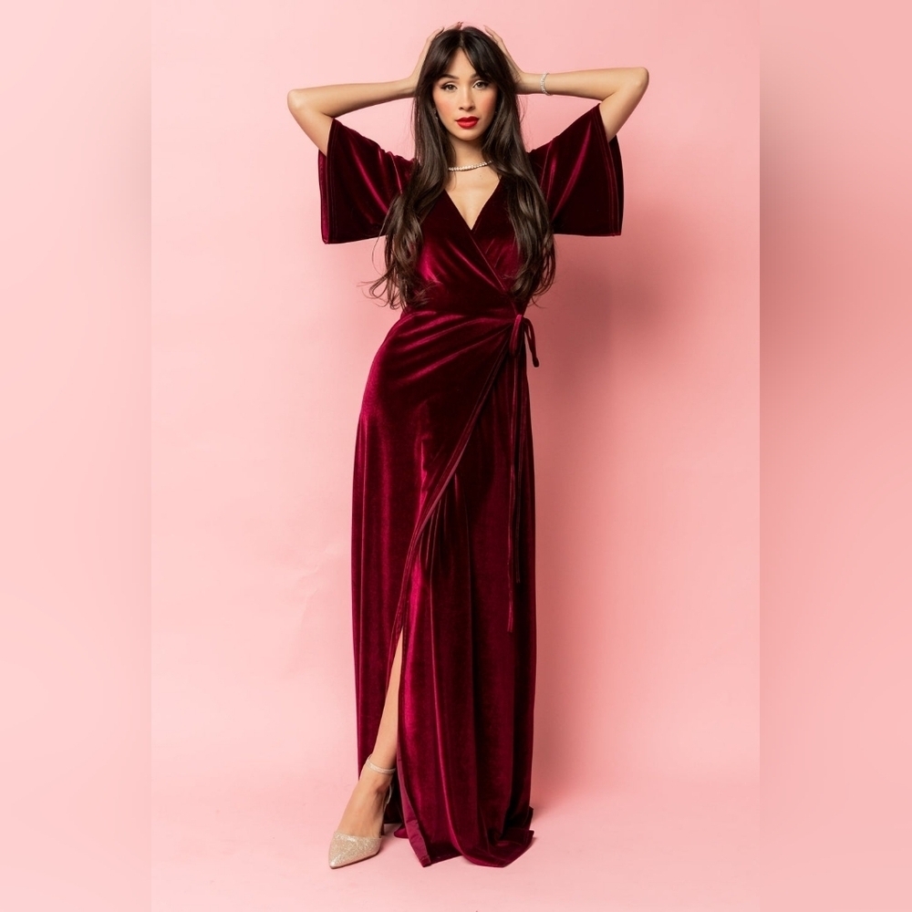 Baltic Born | NWOT Meghan Velvet Wrap Maxi Dress In Mulberry Size Small